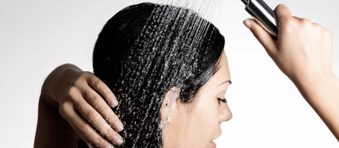 Τι συμβαίνει στο ανθρώπινο σώμα εάν δεν πλυθεί για δύο ημέρες;